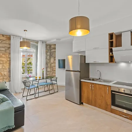 Angel's Sunrise Apartment